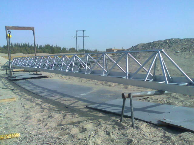 轮台专业承揽大中小型喷涂翻新施工业务！